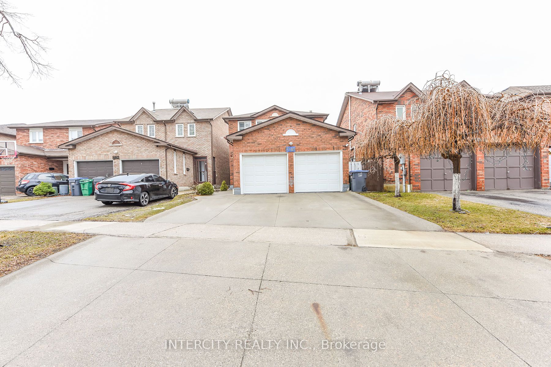 7140 Dalewood Drive, Mississauga, ON, L4T 4E9