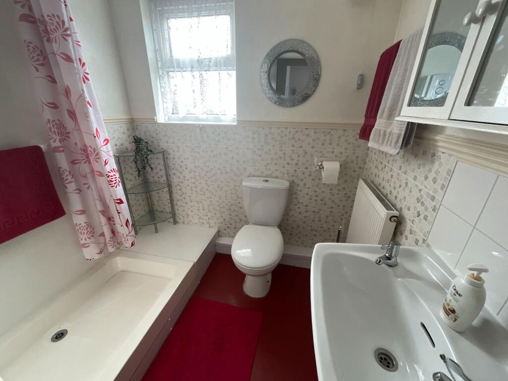 Additional image 8 of ROWLEY REGIS, Ruskin Avenue