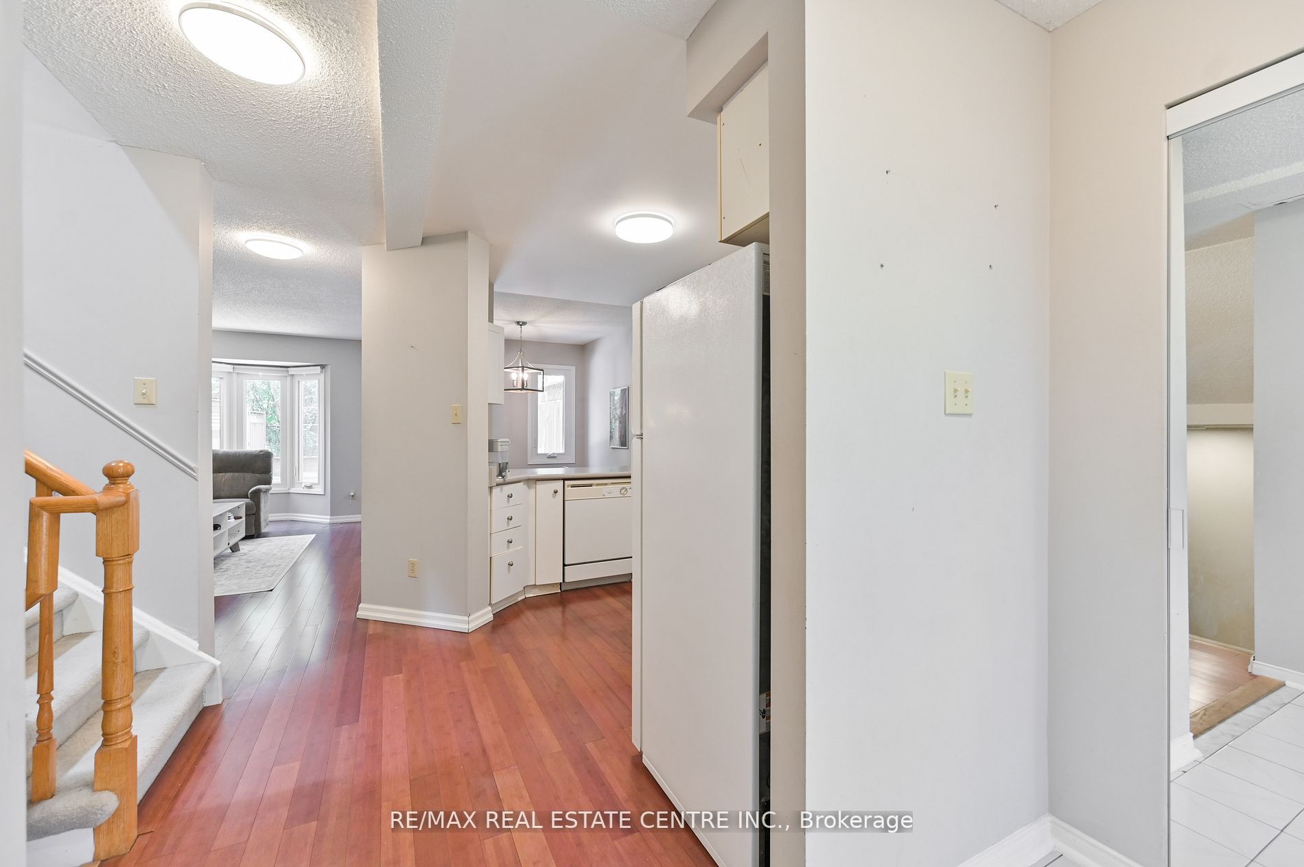 Additional image 3 of 2559 Addingham Crescent, Oakville, ON, L6J 7K7