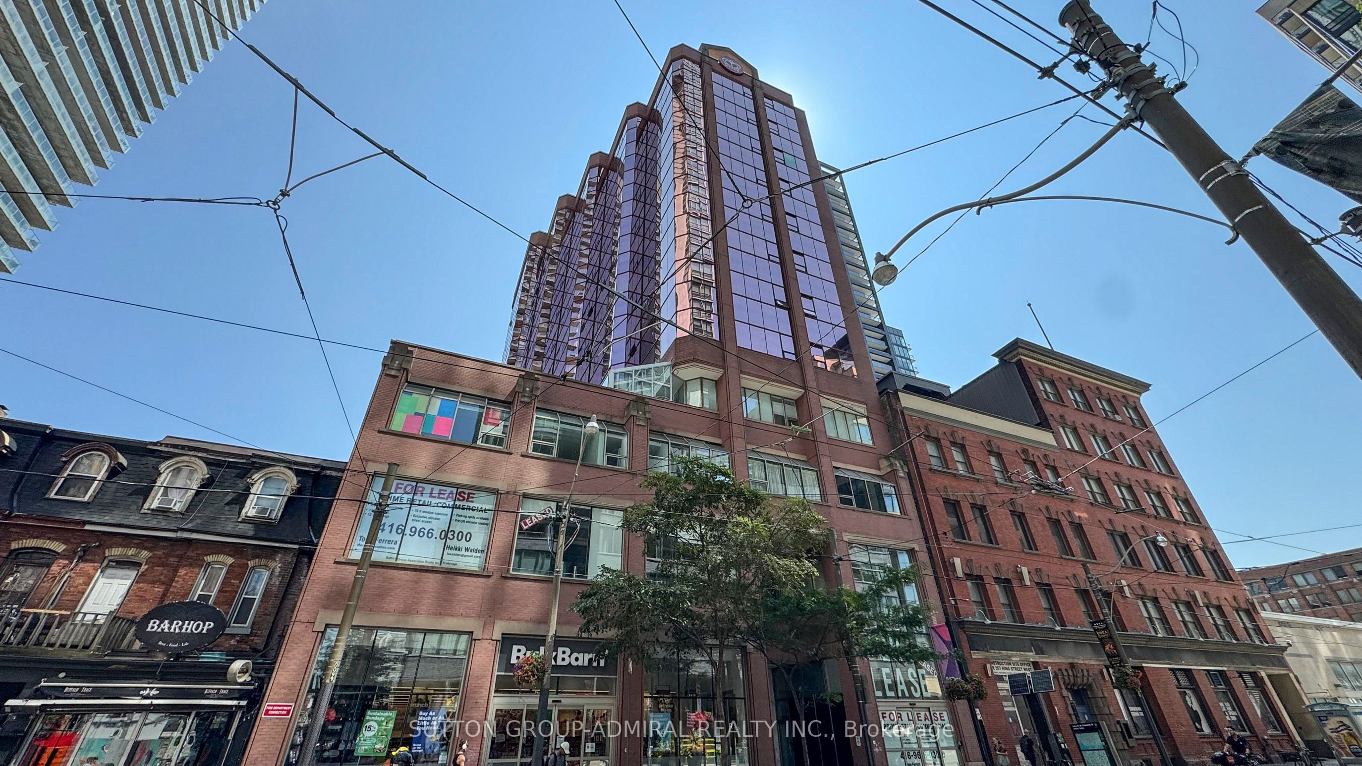 703-393 King Street W, Toronto, ON, M5V 3G8