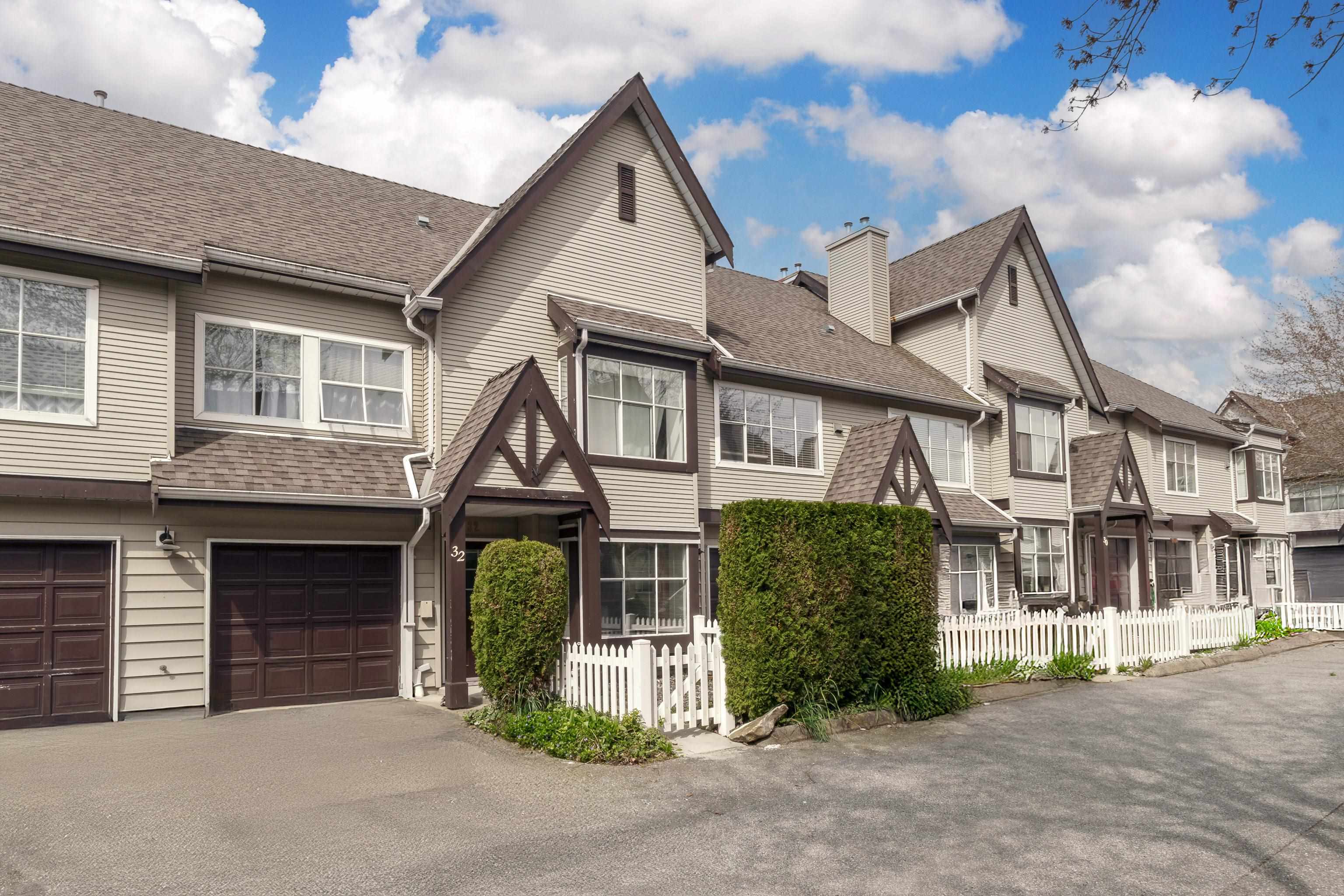 32-12099 237 Street, Maple Ridge, BC, V4R 2C3