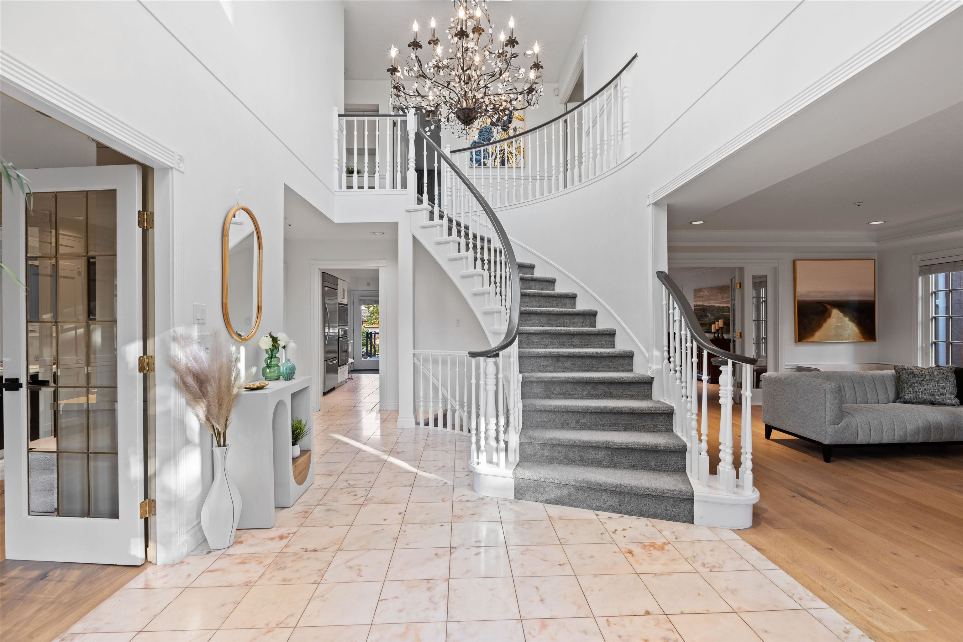 Additional image 5 of 2318 Oliver Crescent, Vancouver, BC, V6L 1S5