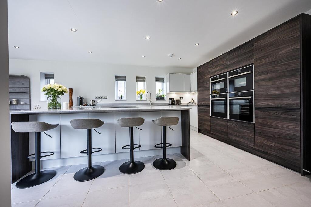 Additional image 5 of Willow Crescent, Beechnut Lane, Solihull
