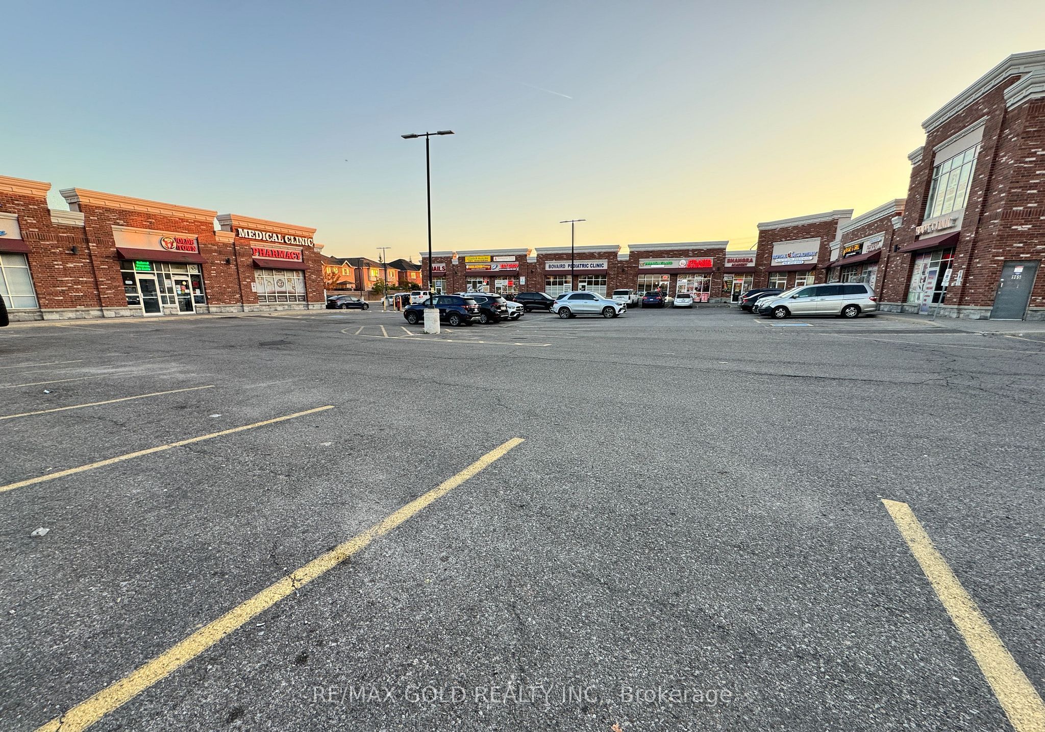 Additional image 3 of 10-965 Bovaird Drive W, Brampton, ON, L7A 1R4