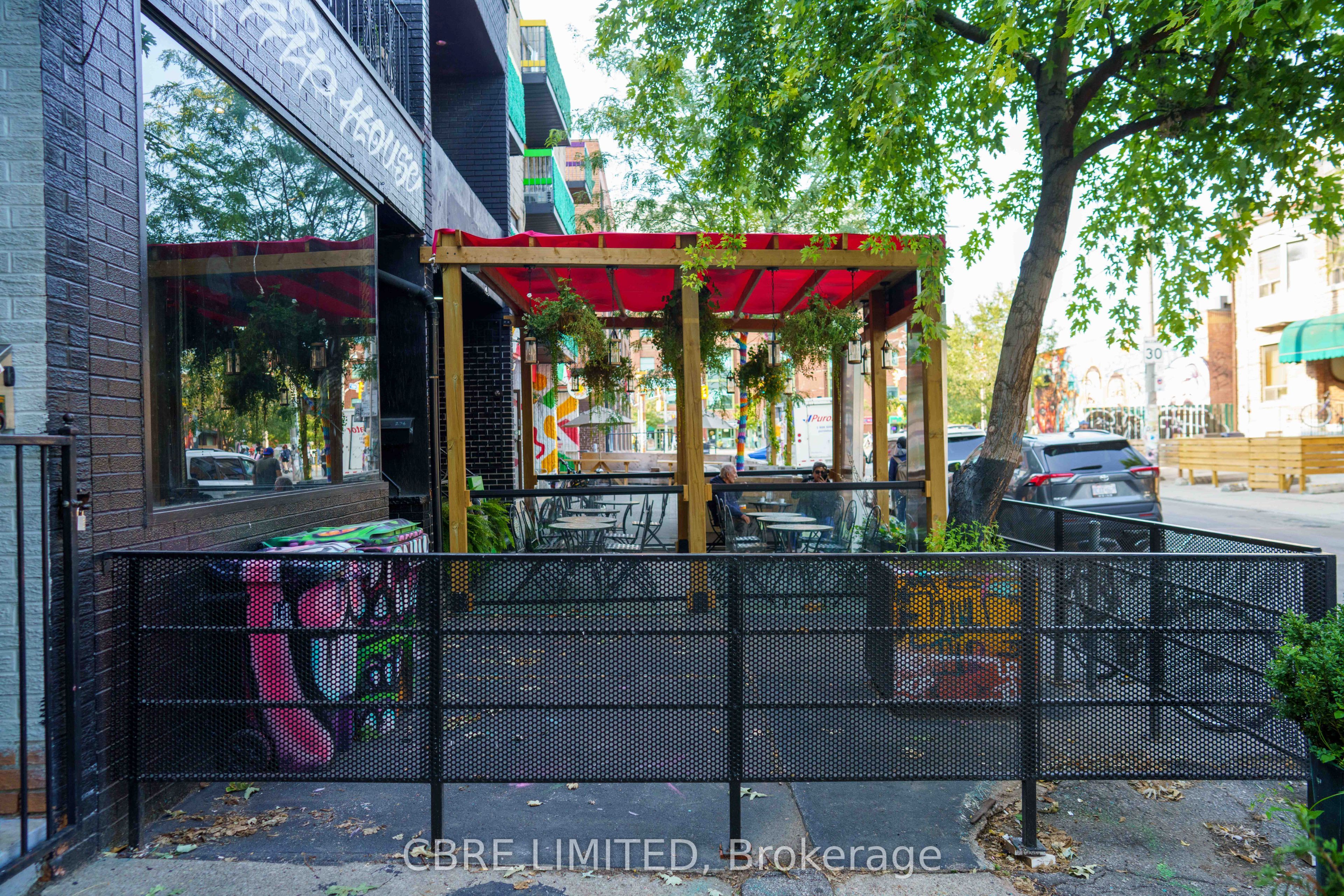 274 Augusta Avenue E, Toronto, ON, M5T 2L9 photo 4