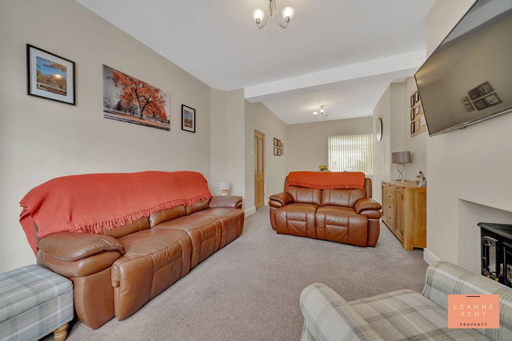 Additional image 7 of 3 bed detached house for saleVan Road, Caerphilly CF83