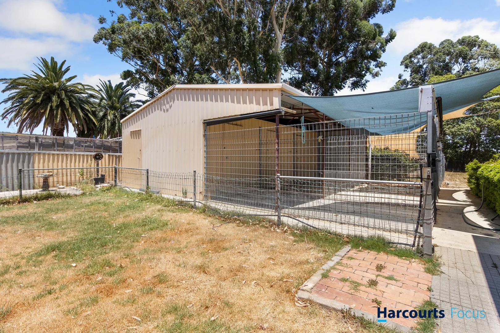 Additional image 31 of 34 Fifth Road, Armadale WA 6112