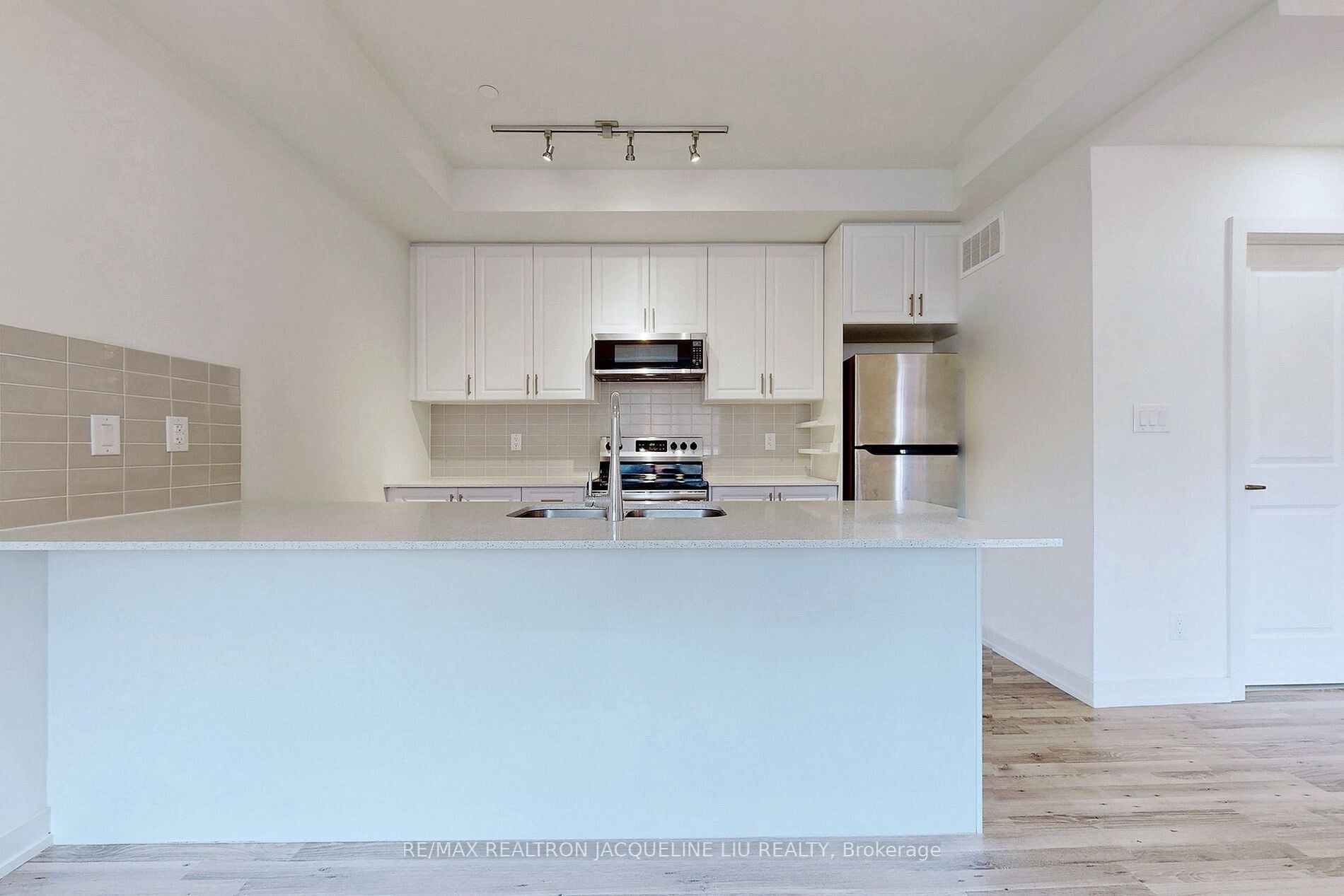 82-370C Red Maple Road, Richmond Hill, ON, L4C 6P5 photo 5