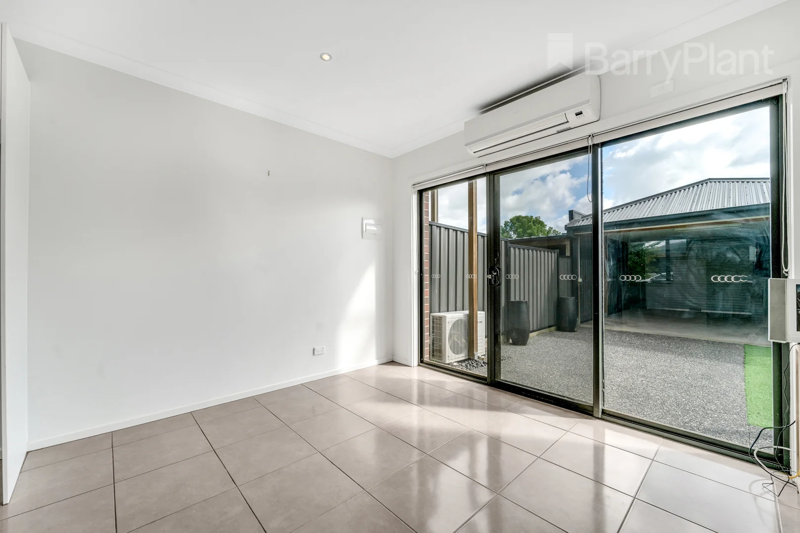 Additional image 5 of 100 Baronial Way, Craigieburn VIC 3064