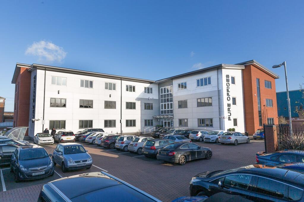 Broadwell Road, Oldbury, Birmingham, B69 4BY
