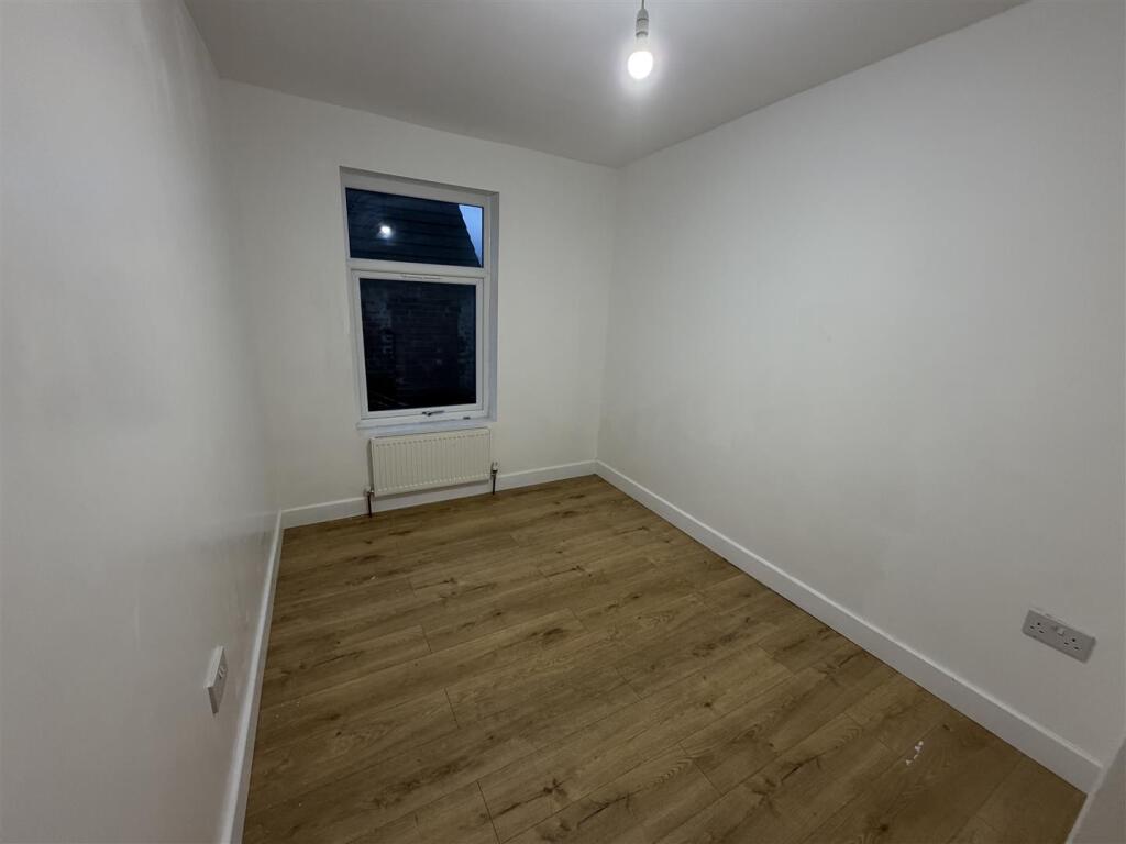 Additional image 5 of Oldbury Road, Oldbury