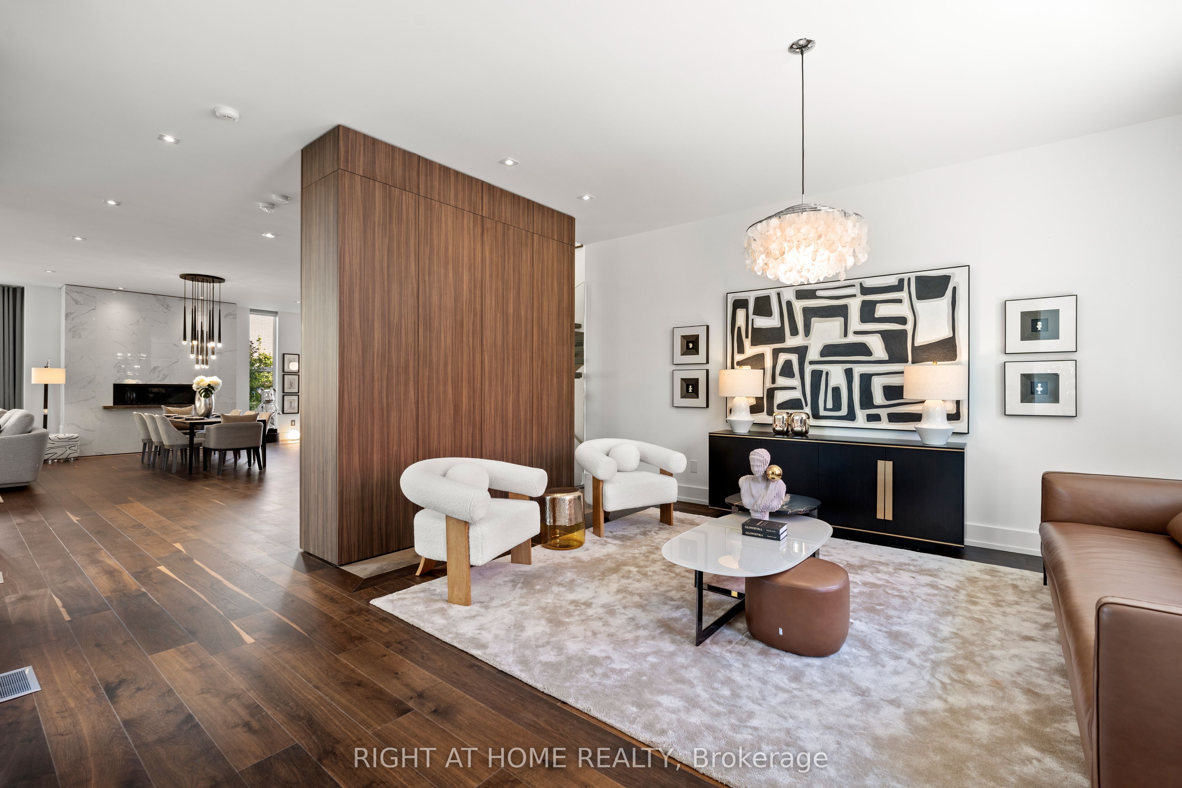 15 Fairmeadow Avenue, Toronto, ON, M2P 0A5 photo 4