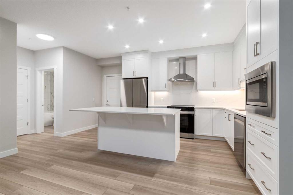 Additional image 6 of 2113-2117 81 Street SW, Calgary, AB, T3H 6H5