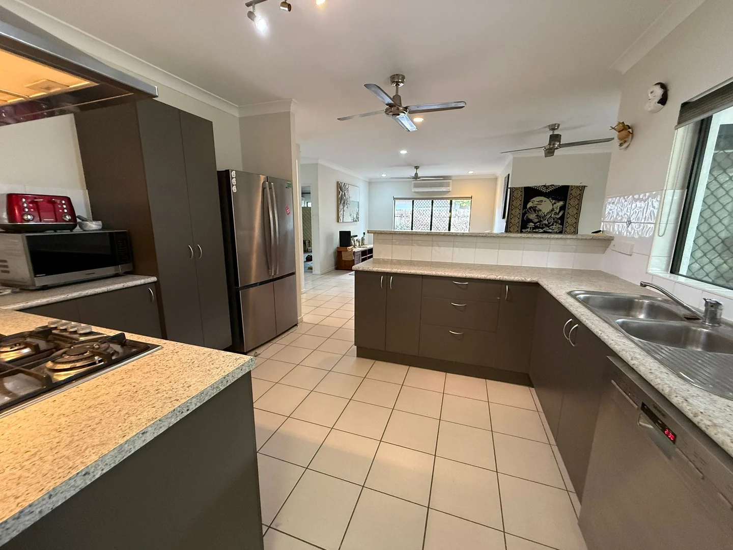 21 Angor Road, Trinity Park QLD 4879 photo 2