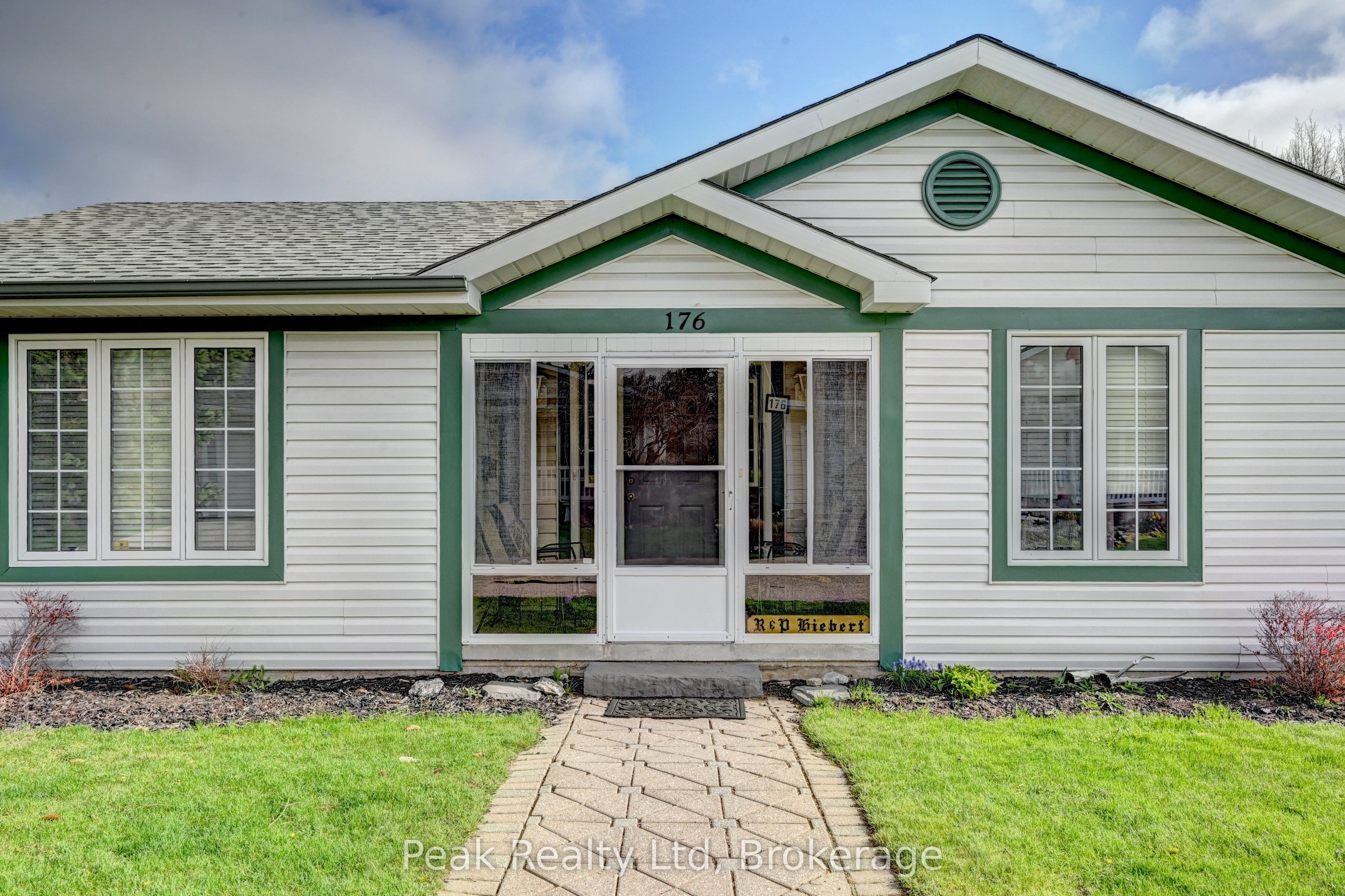 Additional image 3 of 176 Wesley Crescent, Waterloo, ON, N2J 4G8