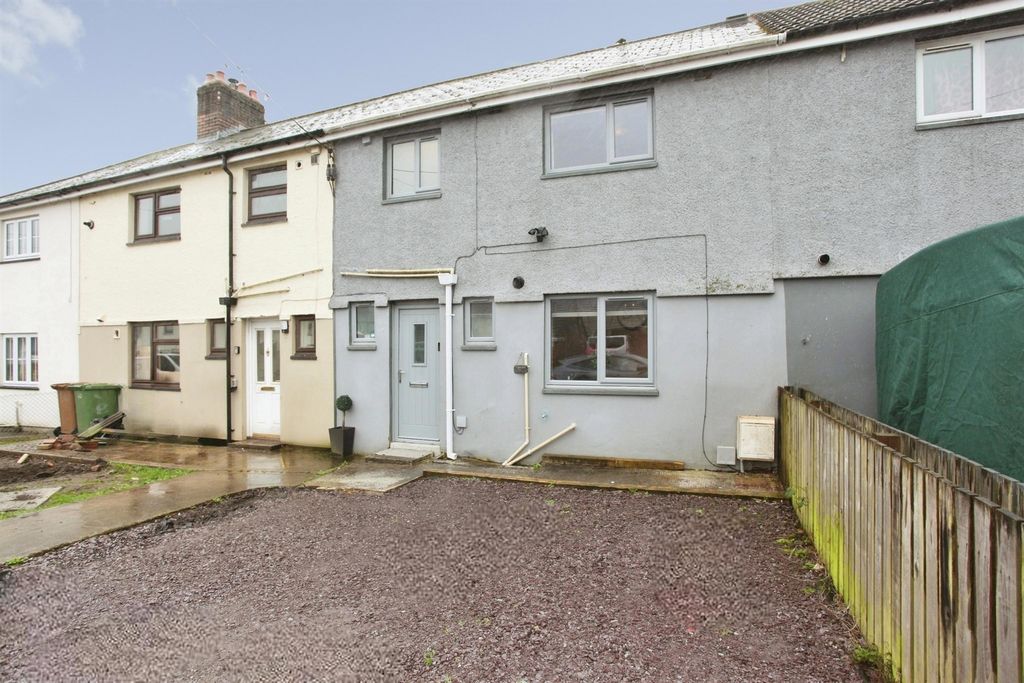 3 bed terraced house for saleSecond Avenue, Caerphilly CF83