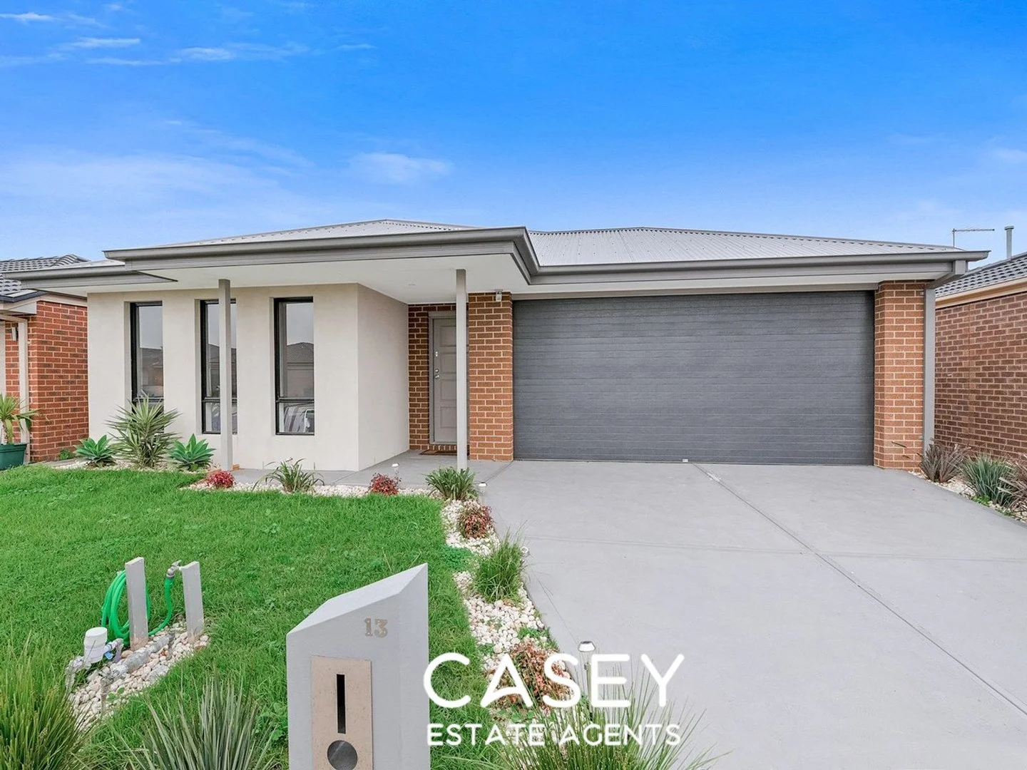 13 Heathcote Grove, Officer VIC 3809