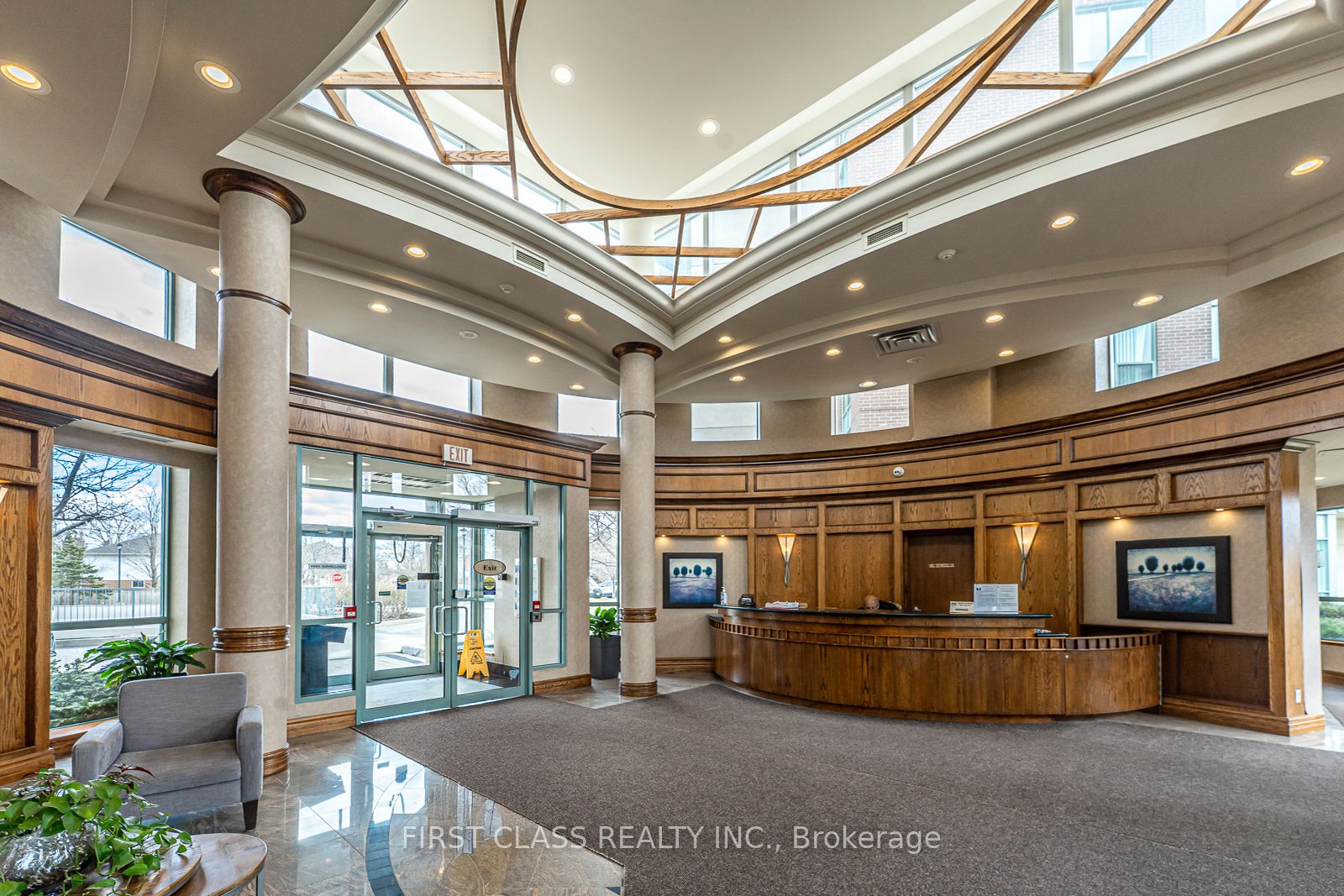 Additional image 2 of 403-4889 Kimbermount Avenue, Mississauga, ON, L5M 7R9
