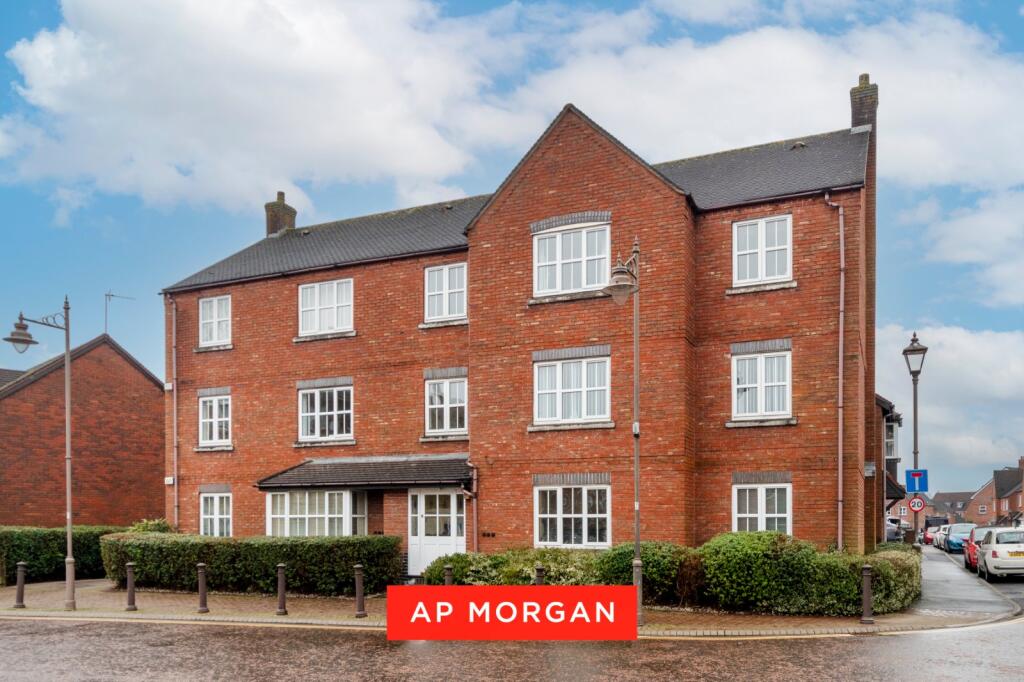Dickens Heath Road, Shirley, Solihull, West Midlands, B90
