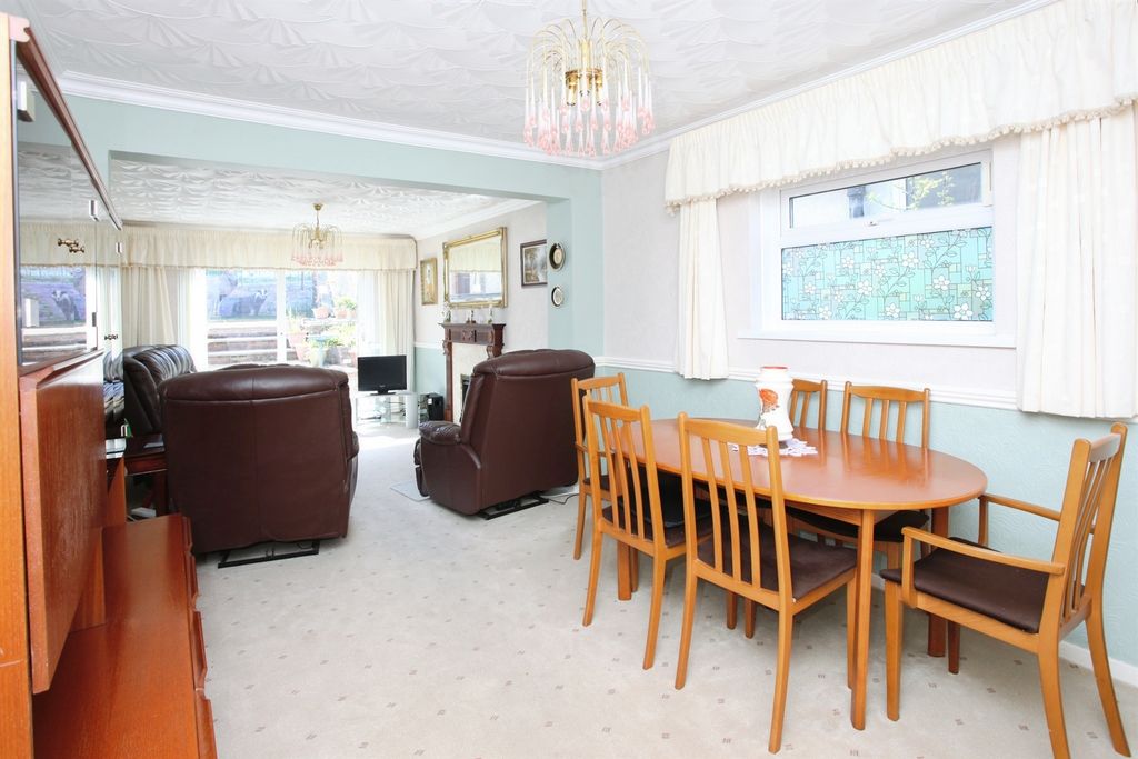 Additional image 5 of 4 bed detached bungalow for saleCourt Road, Caerphilly CF83