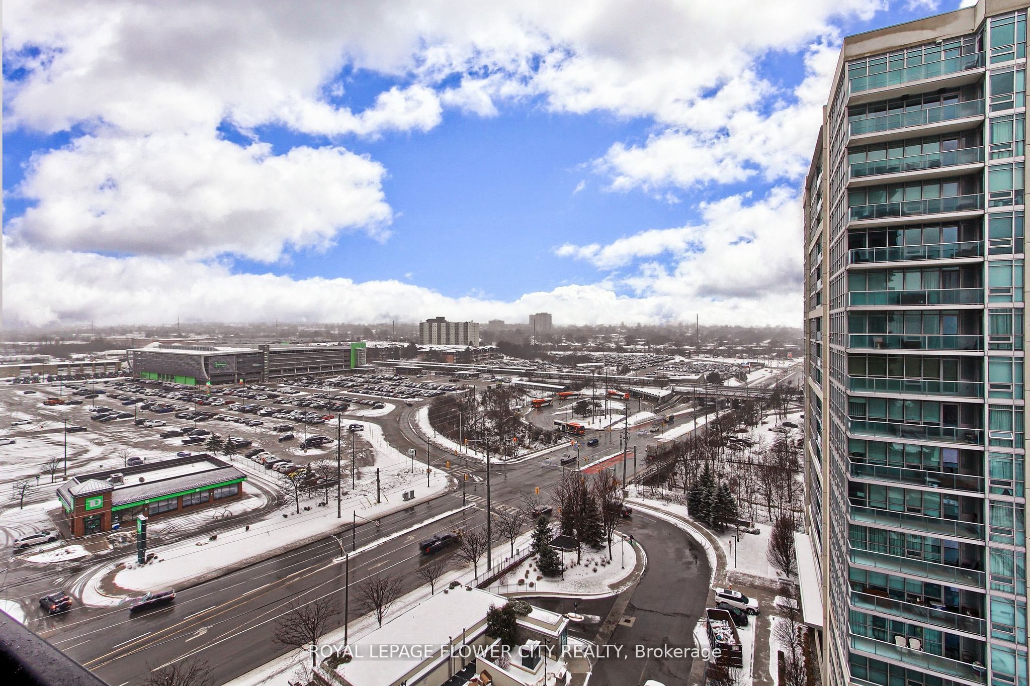 Additional image 5 of 301-1035 Southdown Road, Mississauga, ON, L5J 0A2