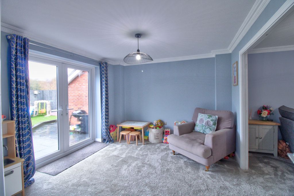 Additional image 8 of 4 bed detached house for saleClos Y Goron, Blackwood NP12