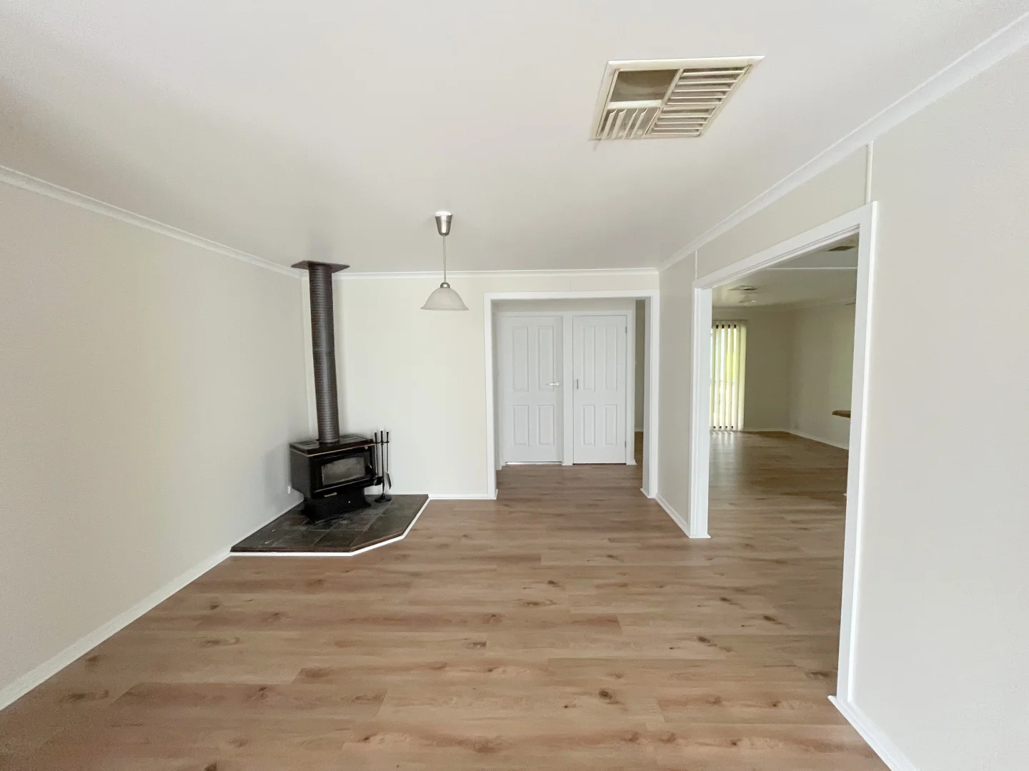 Additional image 3 of 17 East Street, Canowindra NSW 2804