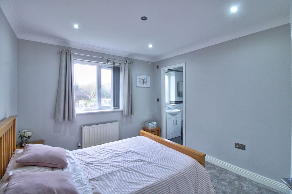 Additional image 18 of 4 bed detached house for saleClos Y Goron, Blackwood NP12