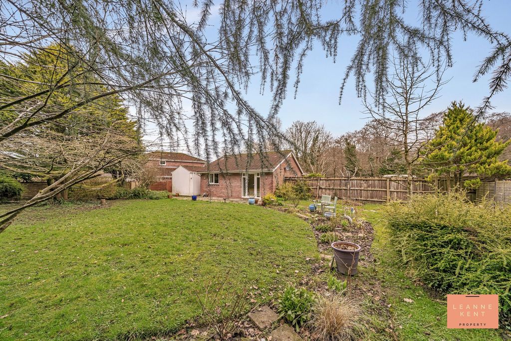 Additional image 33 of 2 bed bungalow for saleRhyd Y Gwern Close, Caerphilly CF83