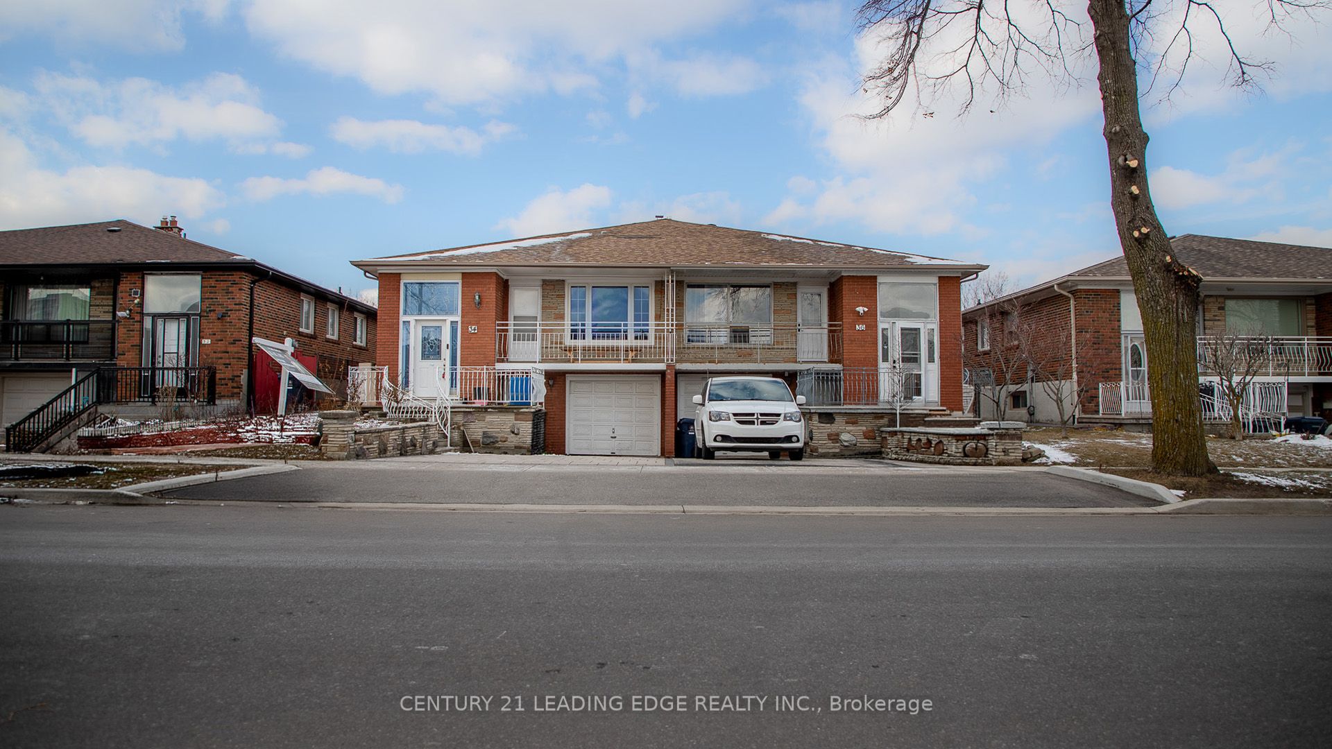 34 Petiole Road, Toronto, ON, M3N 2B4