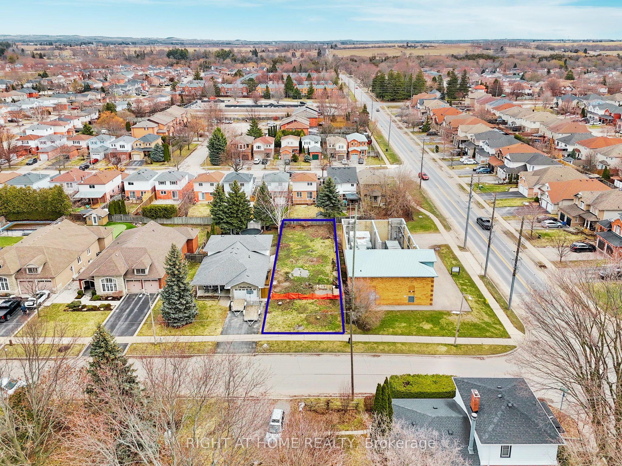 7 Bradshaw Street, Clarington, ON, L1C 2H4