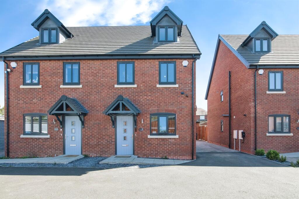 Sienna Way, West Bromwich