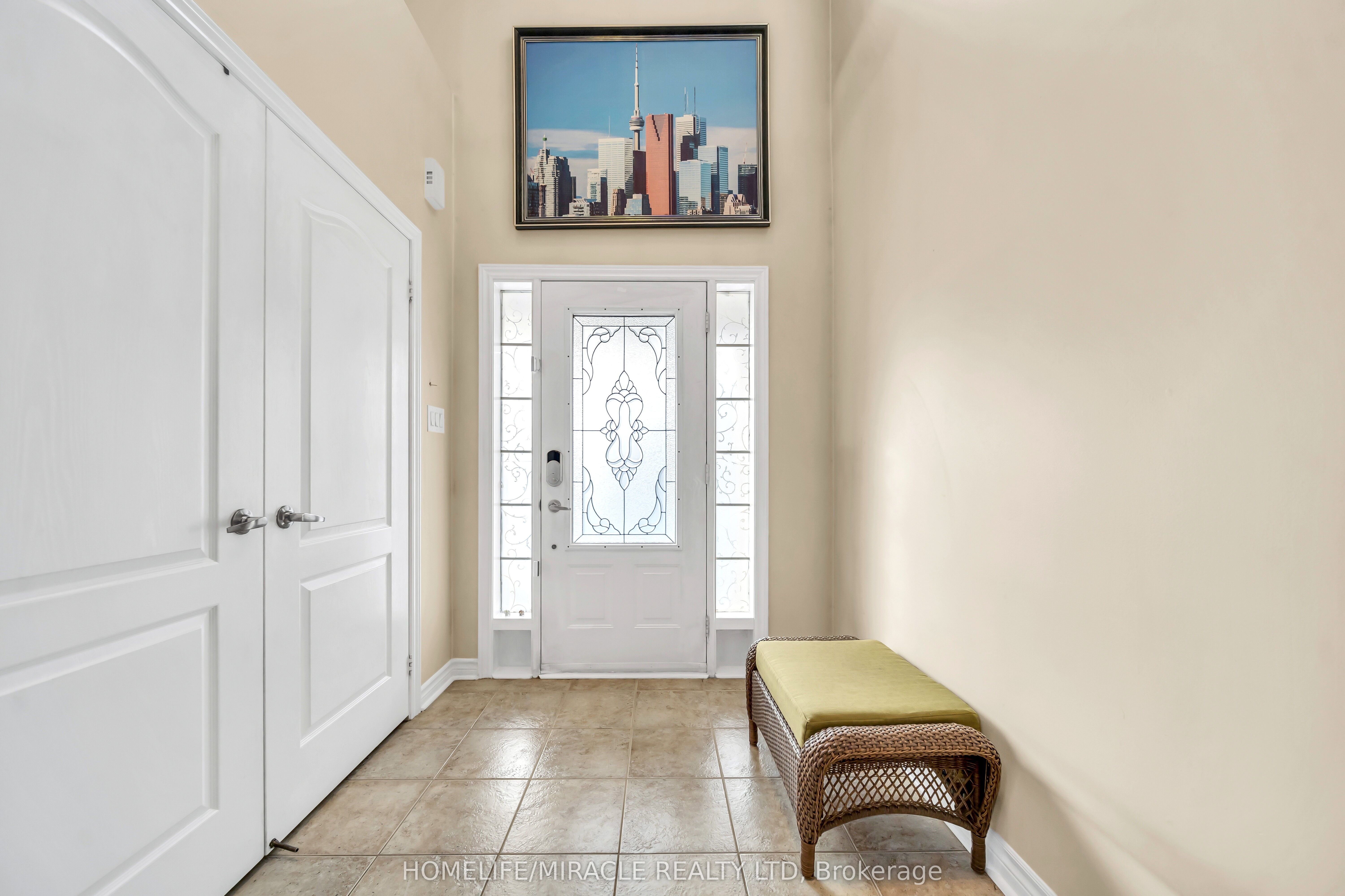 Additional image 6 of 4 Templeton Court, Brampton, ON, L6P 3B2