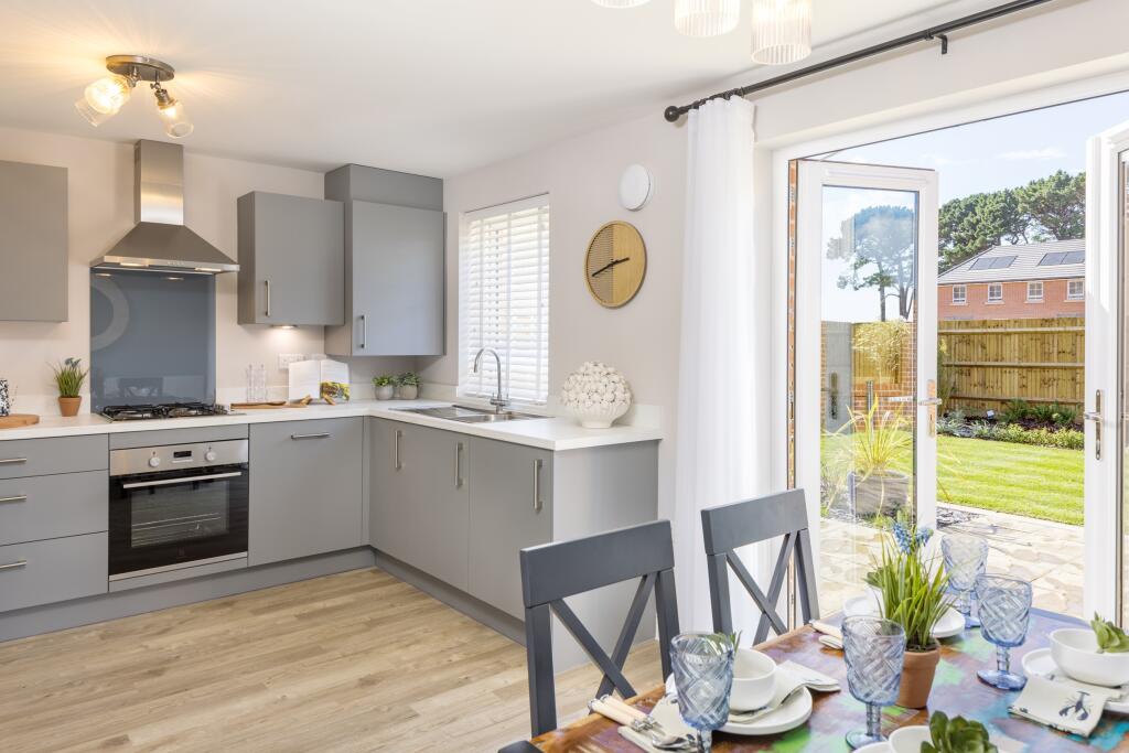 Hither Green Lane, Redditch, Worcestershire, 
B98 9BN