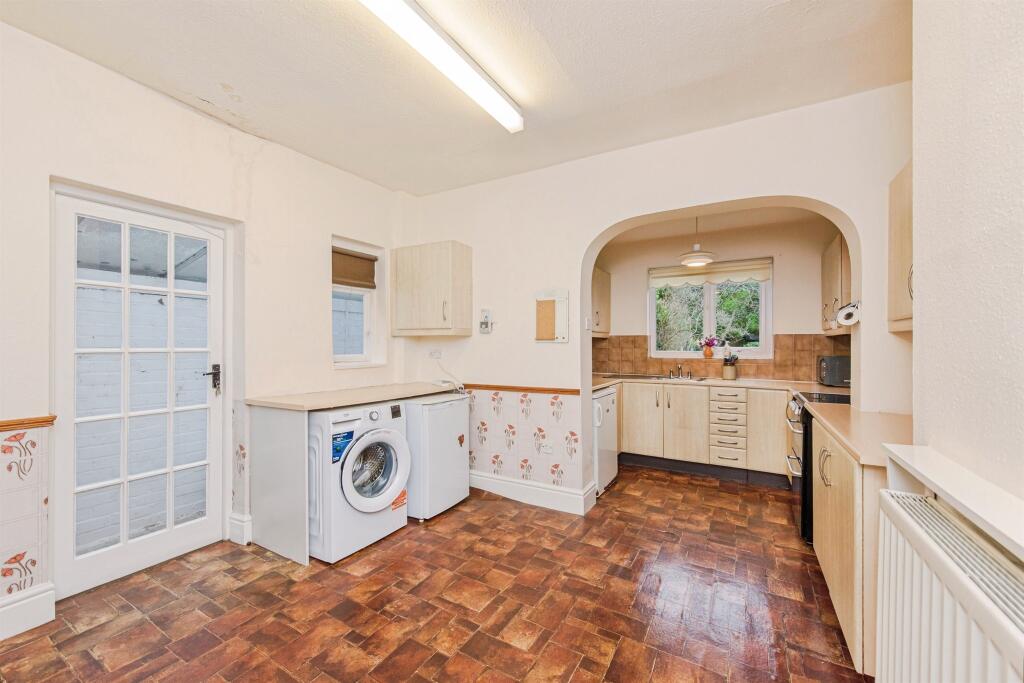 Emmanuel Road, Sutton Coldfield photo 5