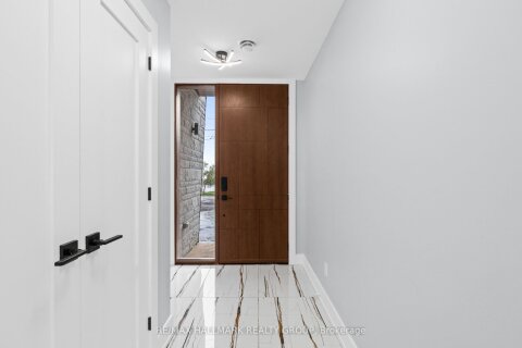 Additional image 8 of A-886 Byron Avenue, Ottawa, ON, K2A 0A1