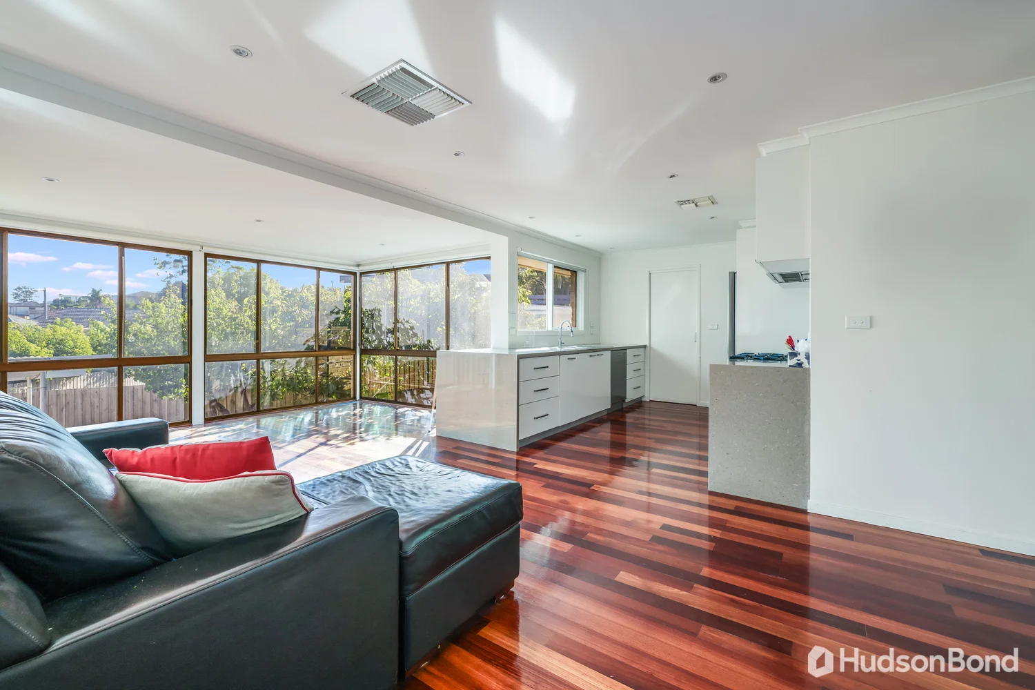 43 Austin Street, Bulleen VIC 3105 photo 3