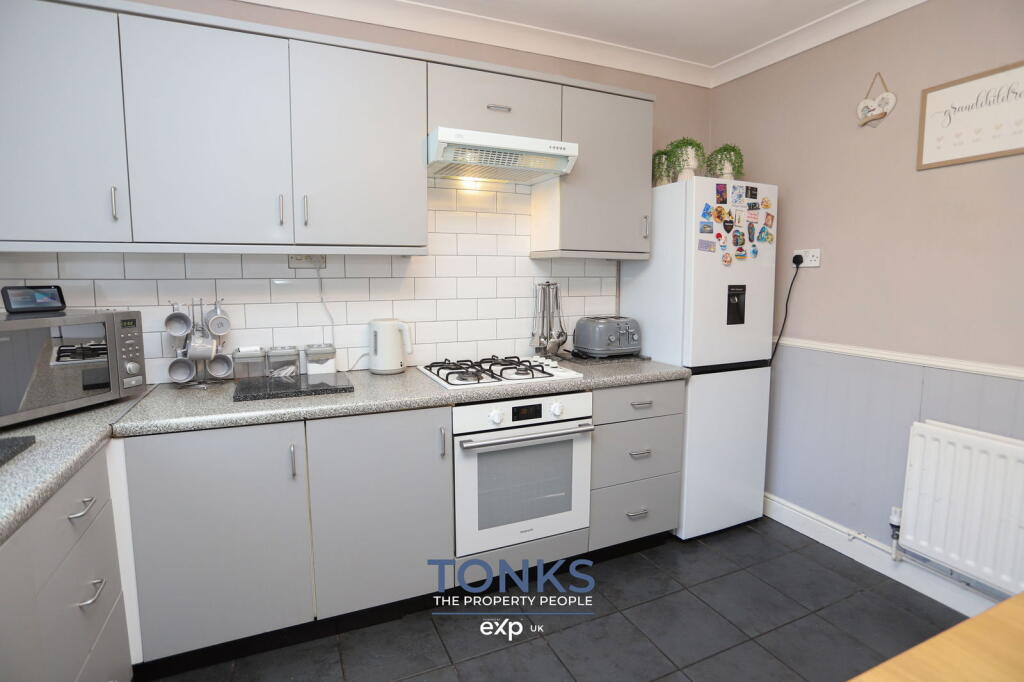 Additional image 8 of Highfield Crescent, Halesowen, B63 2BE