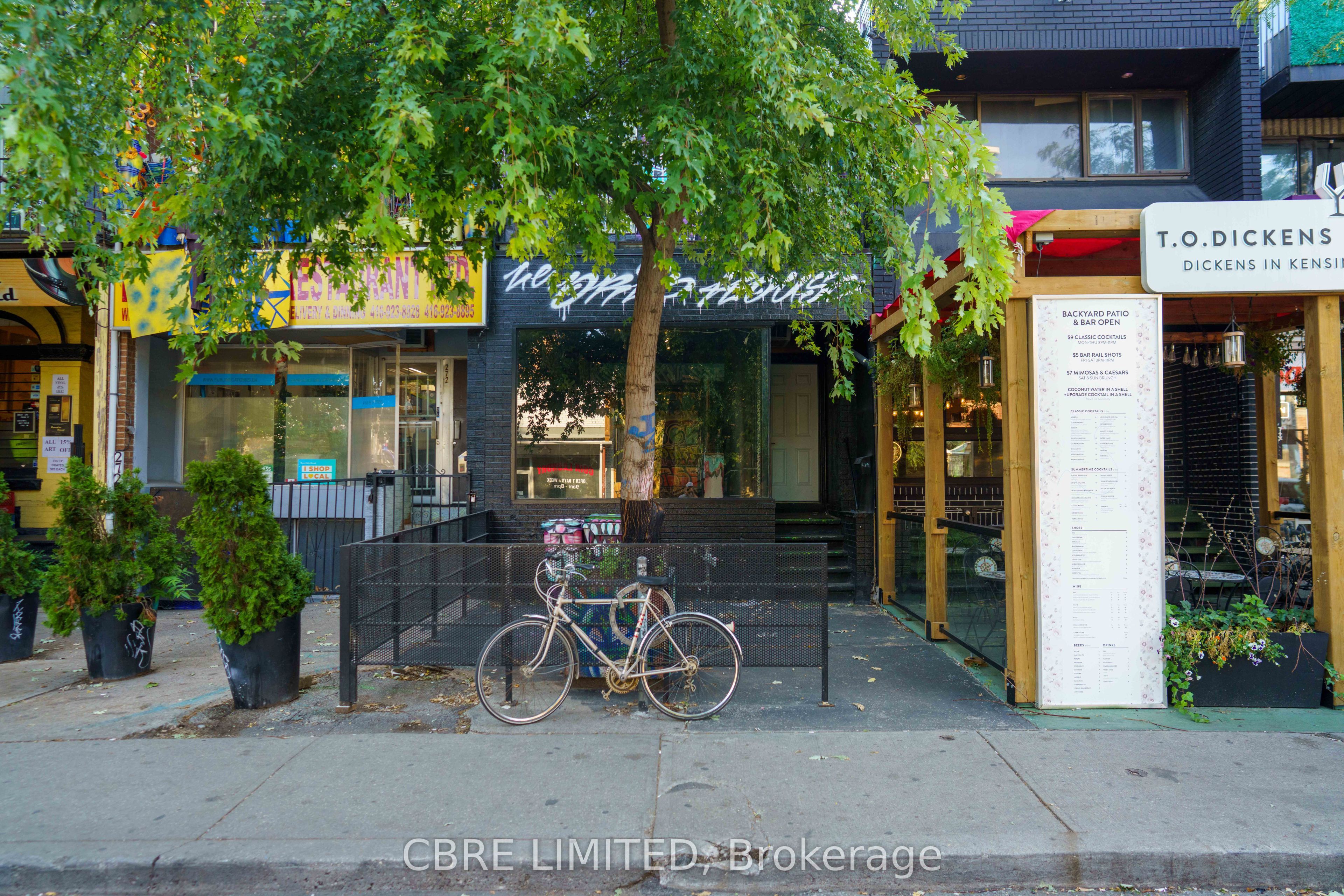 274 Augusta Avenue E, Toronto, ON, M5T 2L9