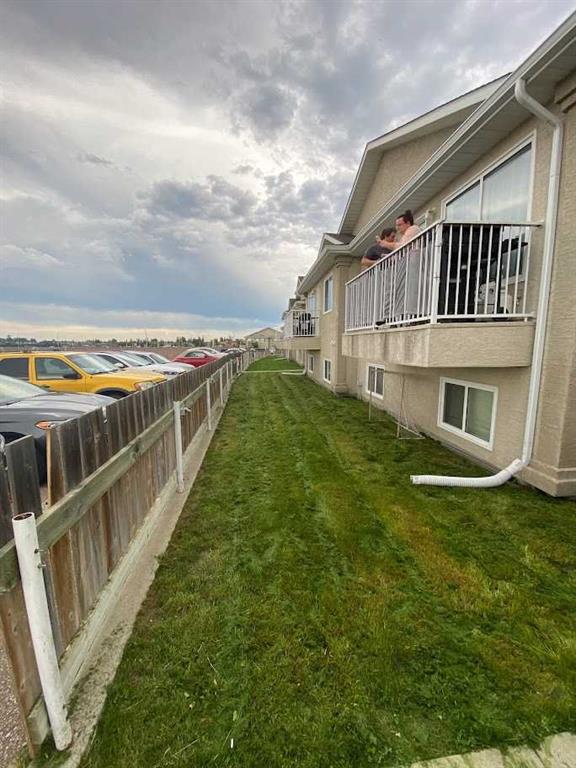 Additional image 4 of 3-15 Highlands Place W, Lethbridge, AB, T1J 4X8