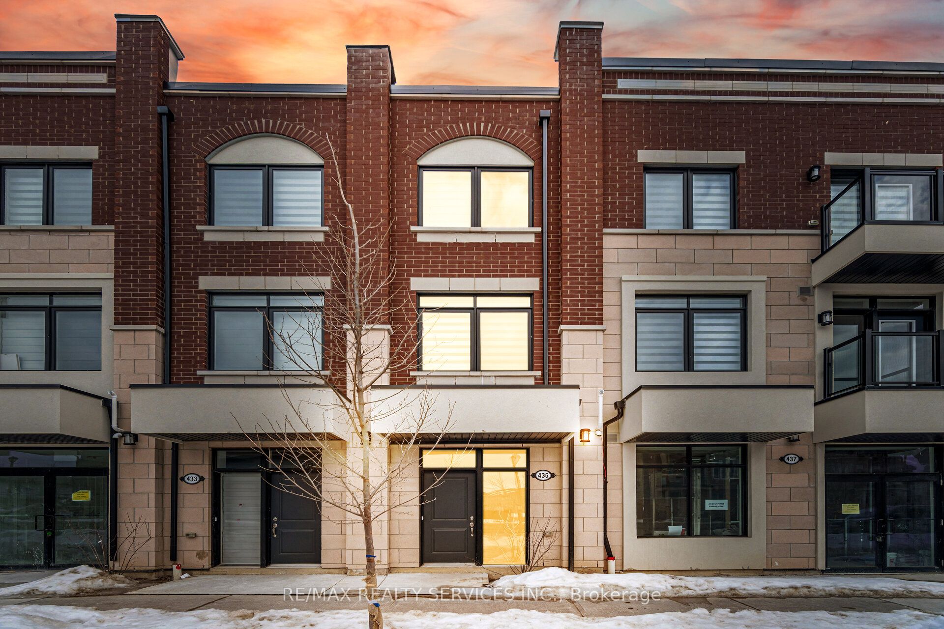 435 Dougall Avenue, Caledon, ON, L7C 4L5