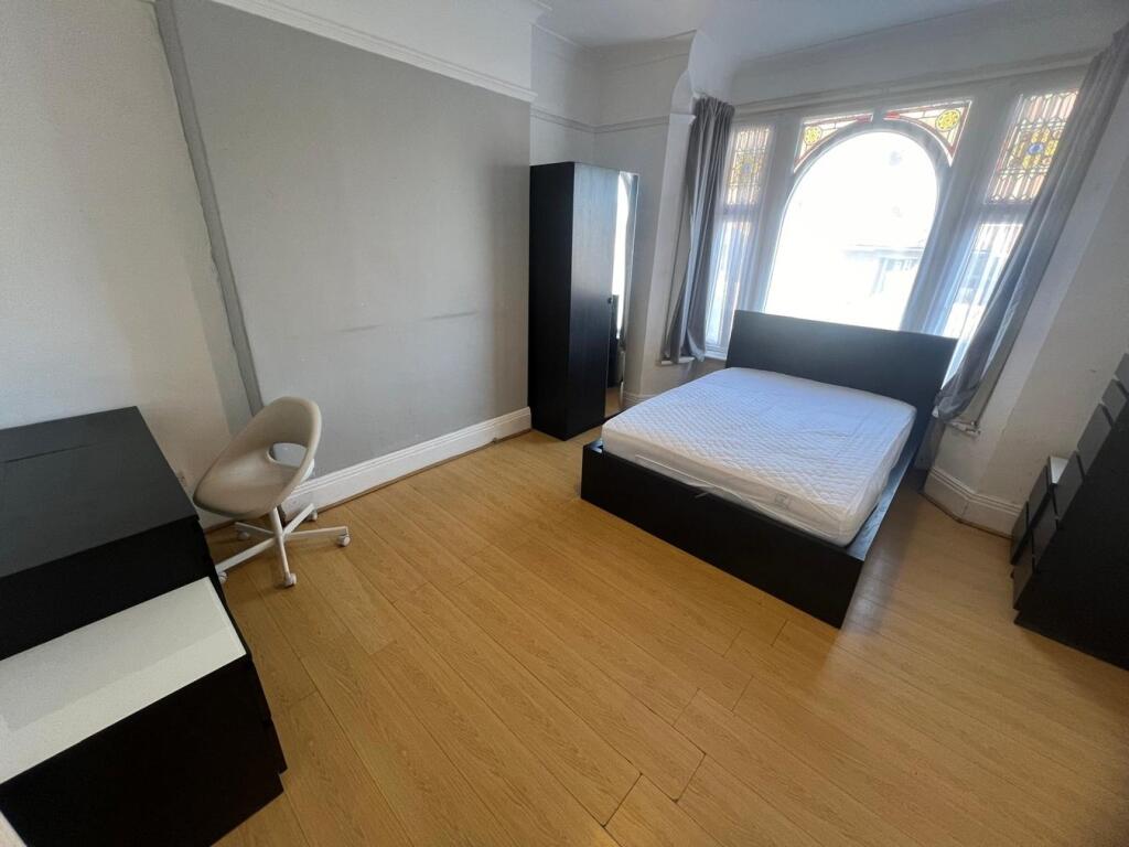 Additional image 3 of Bearwood Rd - 5 Bed HMO + 2 x Studio Flats , Smethwick, B66