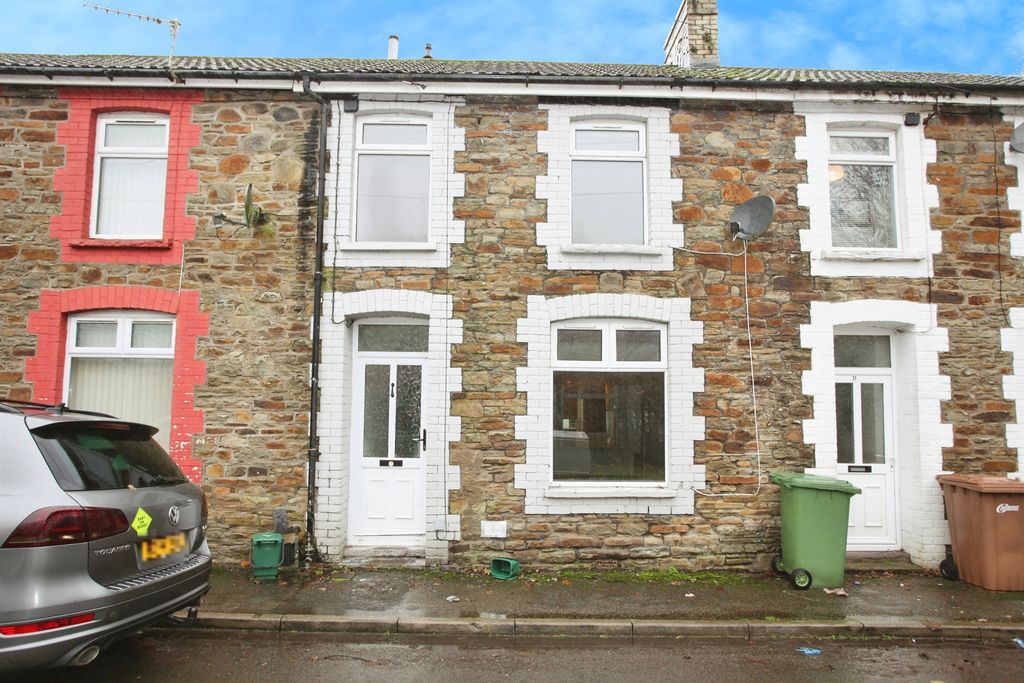 3 bed terraced house for saleParc Terrace, Senghenydd, Caerphilly CF83