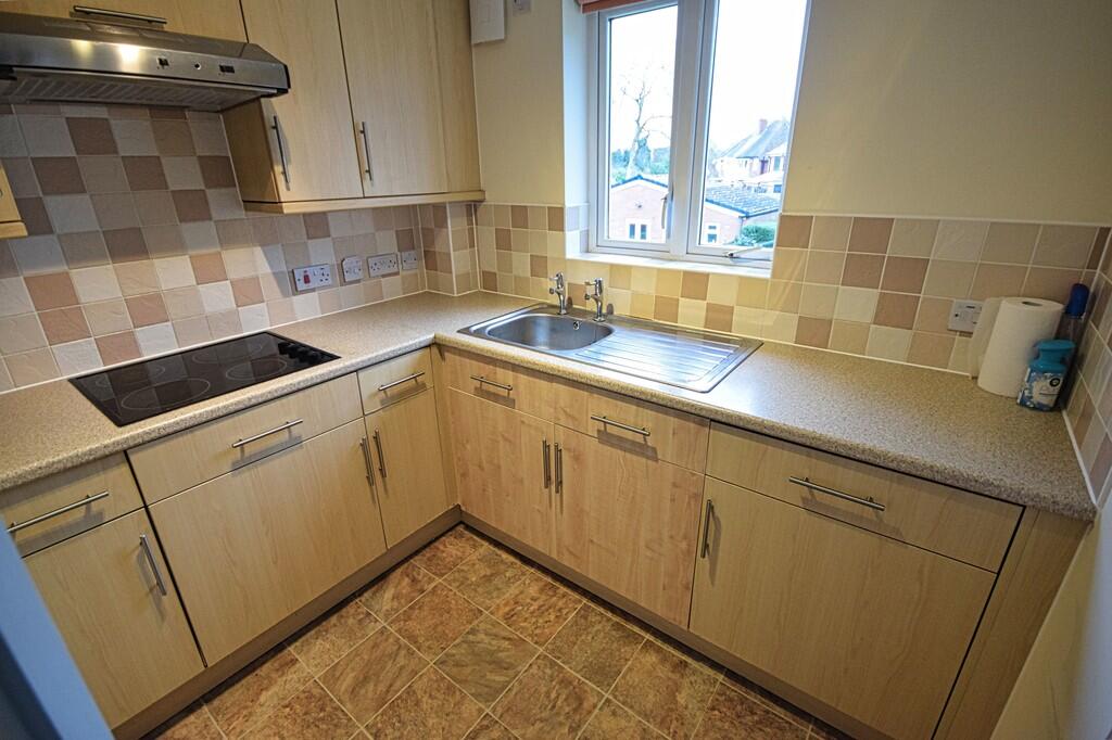 Tudor Lodge, Solihull photo 3