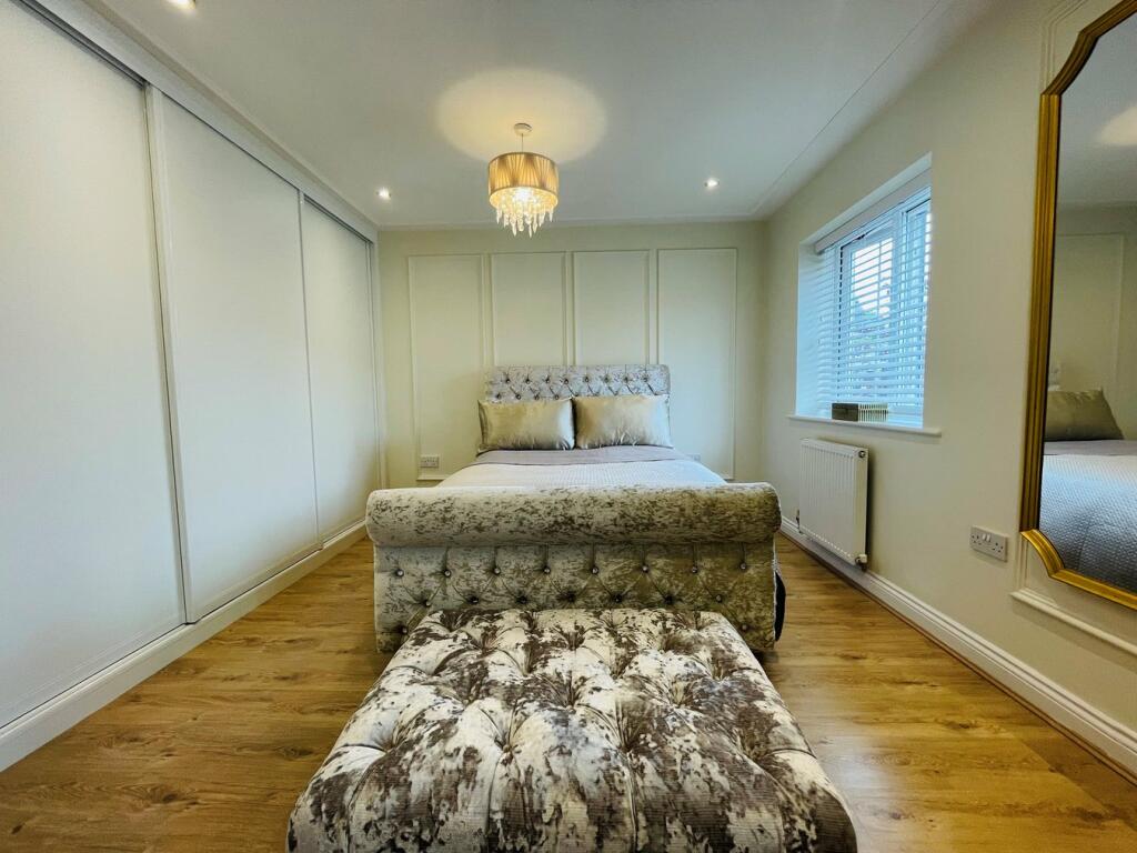 Additional image 19 of York Crescent, West Bromwich, B70