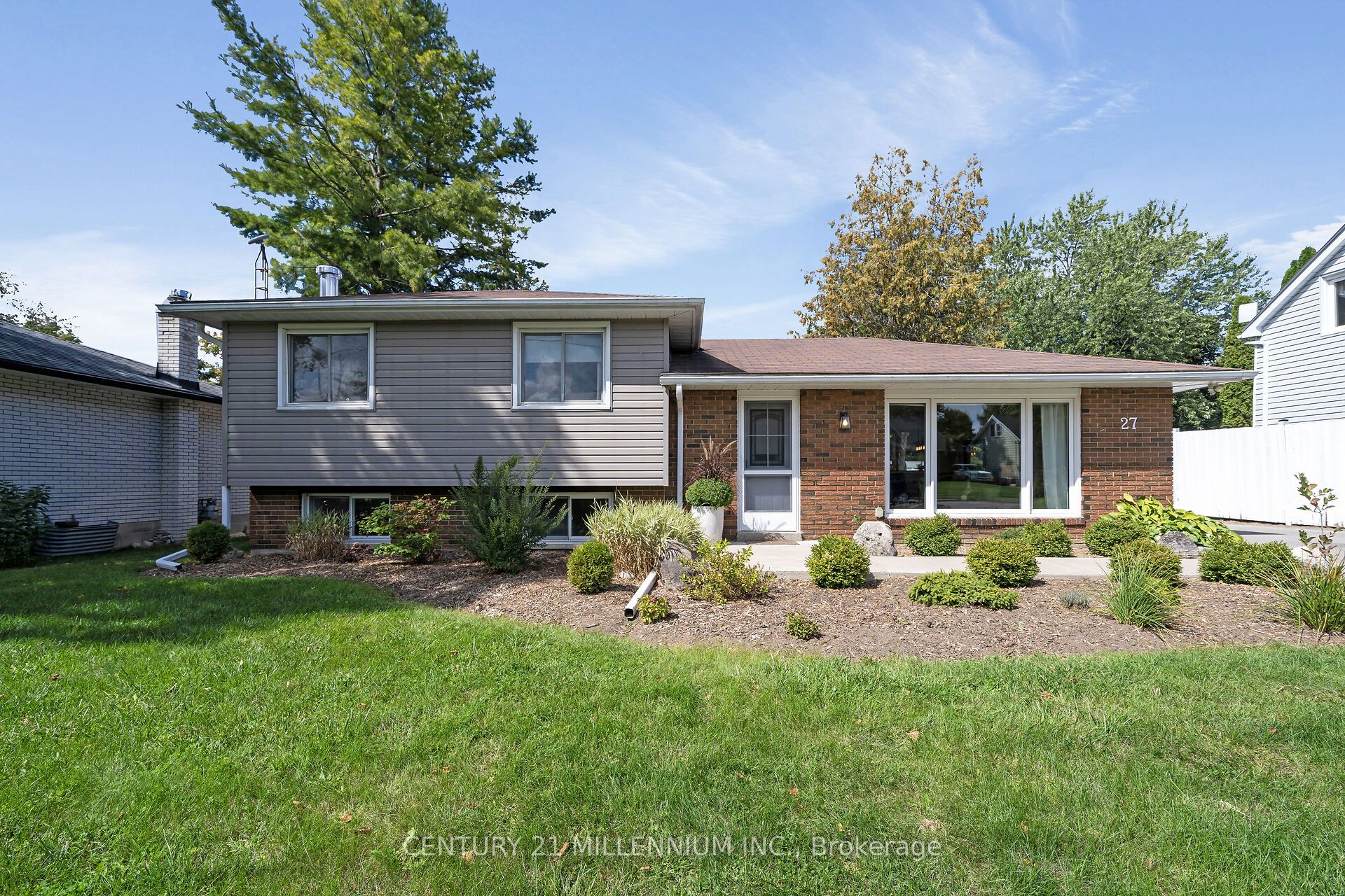 27 Dundas Street W, Erin, ON, N0B 1T0