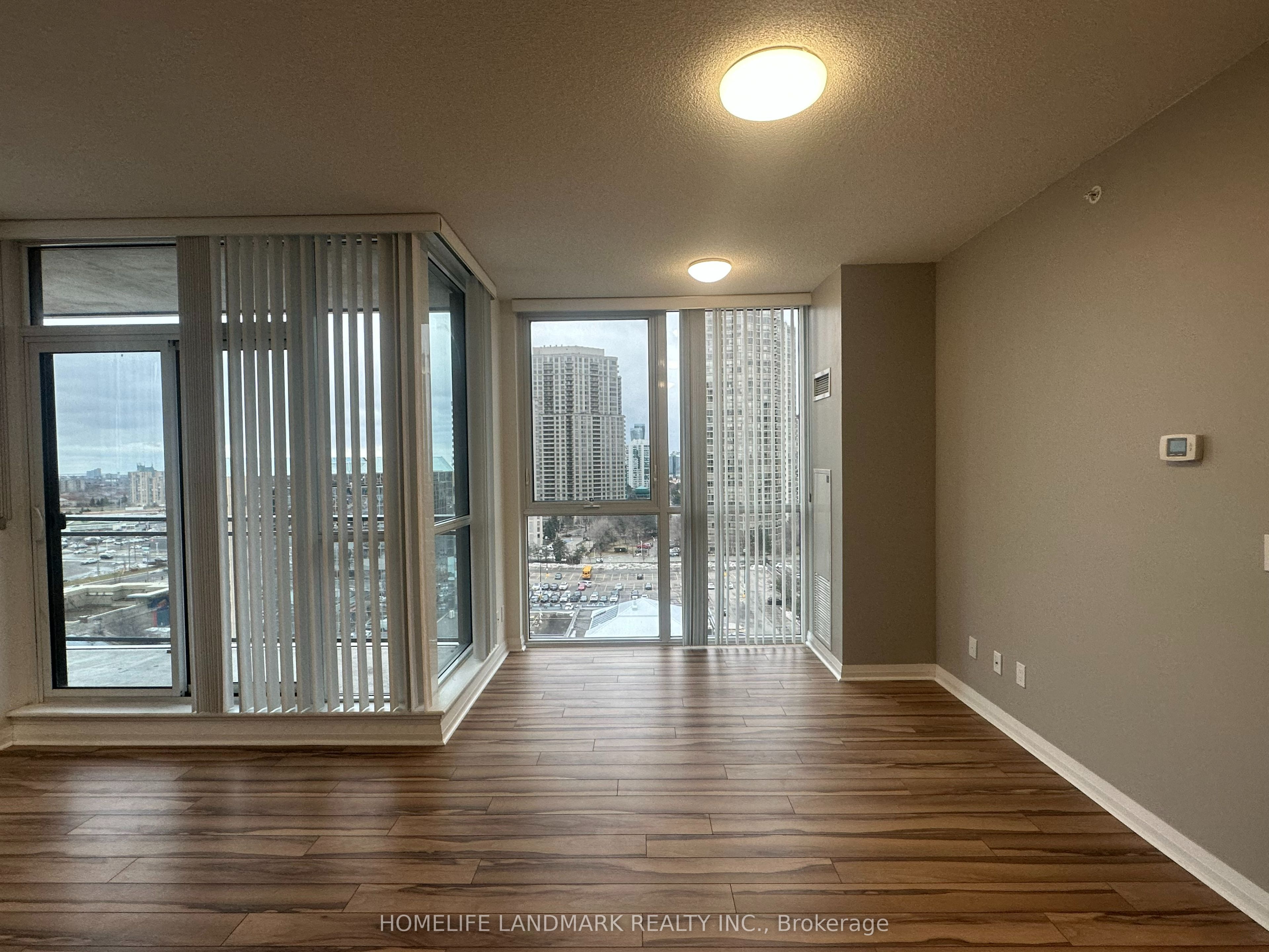 Additional image 3 of 1102-75 Eglinton Avenue W, Mississauga, ON, L5R 0E5