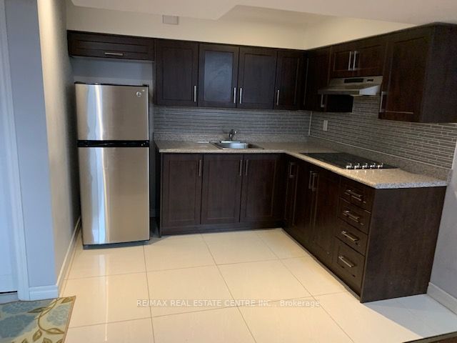 Additional image 2 of Bsmt-663 Leatherleaf Drive, Mississauga, ON, L4Z 3Z1