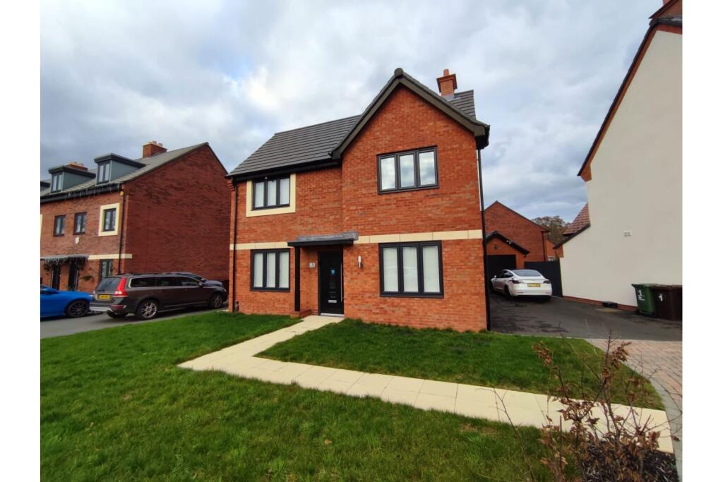 Pettifer Close, Solihull, B90