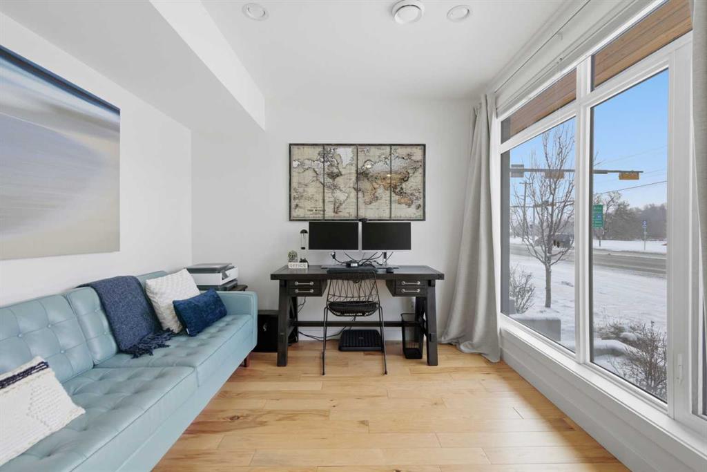 Additional image 5 of 3012 Parkdale Boulevard NW, Calgary, AB, T2N 5B3